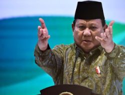 Prabowo harus Copot Menteri Perusak Citra Presiden, Termasuk Bahlil