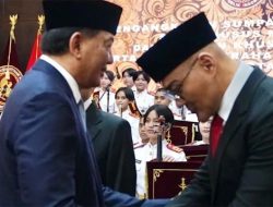 Siswa SMA di Papua Ikut Demo Tolak Makan Bergizi Gratis, Netizen Sentil Deddy Corbuzier: Beraninya Sama Anak SD