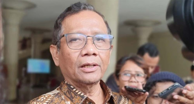 Aksi Indonesia Gelap Bergulir di Jogja, Mahfud MD: Banyak Program Pemerintah yang Terang