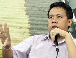 Uchok: Erick Thohir Akali Prabowo soal Danantara