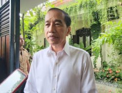 Tanggapi Hasto, Jokowi Tantang KPK Periksa Dirinya dan Keluarga