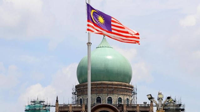 Malaysia Pangkas Anggaran, Potong Gaji Pejabat Tanpa Korbankan Rakyat