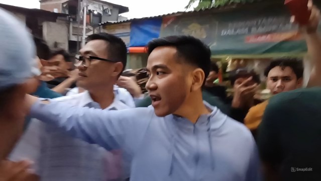 Bukan Bagi-Bagi Susu, Publik Minta Gibran Lebih Sering Diskusi di Kampus: Wapres Bertukar Pikiran Dengan Mahasiswa