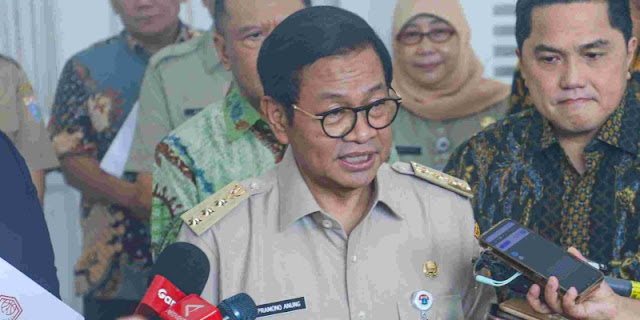 Menunggu Gebrakan Pramono Bongkar Kabinet