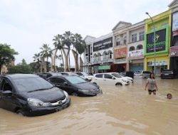 Beli Mobil bekas, Jangan Salah Pilih Begini Ciri-Ciri Kendaraan Pernah Terendam Banjir