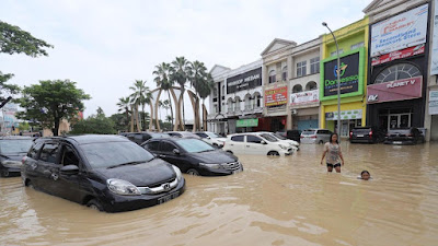 Beli Mobil bekas, Jangan Salah Pilih Begini Ciri-Ciri Kendaraan Pernah Terendam Banjir