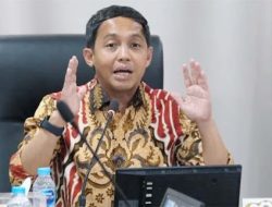 Raja Juli Antoni Bagi-bagi Kue Kekuasaan ke Kader PSI