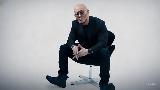 HEBOH Status Deddy Corbuzier Gue Hajar Dia Sehari 6 Kali, Publik: Orang Semesum Ini Jadi Stafsus?