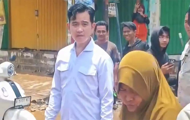 Males! Seorang Ibu Korban Banjir di Bekasi Tolak Bantuan Wapres Gibran, Ini Percakapan Lengkap Mereka