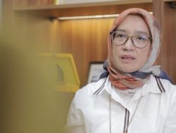 Jika Tak Becus Kerja, Menteri PANRB Baiknya Evaluasi Diri