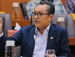 Deddy Sitorus Diduga Tak Laporkan Tas Mewah dalam LHKPN