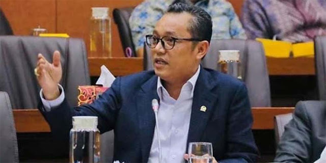 Deddy Sitorus Diduga Tak Laporkan Tas Mewah dalam LHKPN