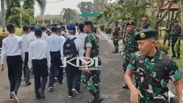 Gubernur Jabar Mulai Terapkan Wajib Militer untuk Pelajar, TNI Jemput Remaja Nakal ke Rumah
