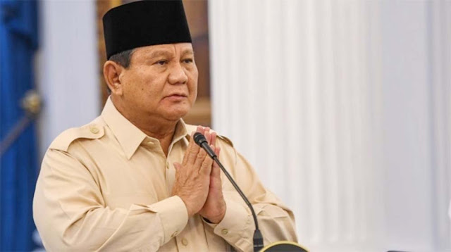 Prabowo Heran Ijazah Jokowi Dipertanyakan, Dokter Tifa: Kalau Riwayat Hidup Bapak Jelas