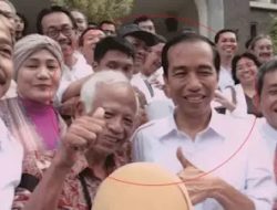 Babak Baru Dugaan Ijazah Palsu, Dosen Pemimbing Skripsi Jokowi dan Rektor UGM Digugat ke PN Sleman