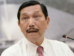 Luhut Diminta Bercermin Buntut Pernyataan ‘Kampungan’ ke Purnawirawan TNI