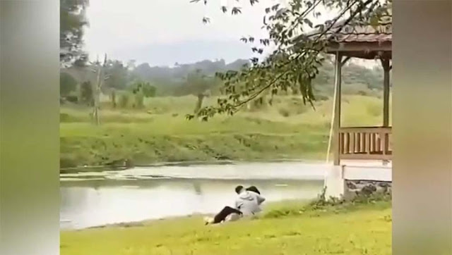 Viral Dua Remaja Berbuat Mesum di Pinggir Danau