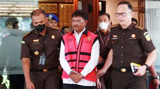 Tak Bisa Dikorting! Johnny G Plate Tetap Dihukum 15 Tahun Bui Terkait Skandal Proyek BTS Kominfo