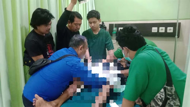 Alat Kelamin Bengkak Usai Dipasang Pipa, Kakek di Ngawi Minta Tolong Damkar