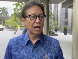 Menkes: Bila Laki-laki Celana Jeansnya Ukuran 33, Menghadap Allahnya Lebih Cepat