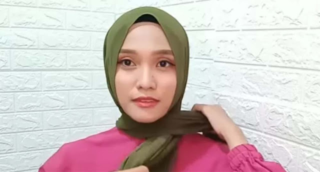 Ida Nur Hayati, Oknum Sekdes di Lamongan Viral Berduaan dengan Kades Ternyata Juga Konten Kreator