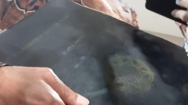 Ini Wujud Ijazah Jokowi yang Diminta Penyidik untuk Diperiksa di Bareskrim Polri, Logo UGM Memudar