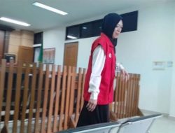 Paspampres Gadungan yang Tipu Ratu Zakiyah, Istri Mendes Dituntut 2,5 Tahun Penjara