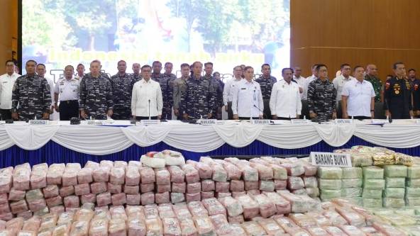 TNI AL Gagalkan Penyelundupan Narkoba Seberat 2 Ton, Nilainya Capai Rp7,5 Triliun