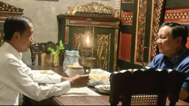 Persekutuan Prabowo-Jokowi Suatu Perjudian