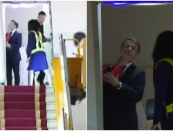 Viral Video Presiden Perancis Emmanuel Macron Ditampar Istri Saat Tiba di Vietnam, Cekcok?