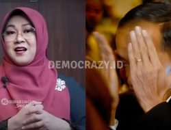 ANEH! Dokter Tifa Soroti Kejanggalan Map Wisuda Jokowi: Kok Logonya Begini?