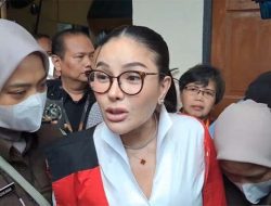 Minta Keadilan ke Prabowo, Nikita Mirzani: Tolong Luruskan Hukum di Indonesia