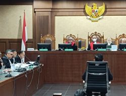 Hasto Bantah Talangi Duit Suap PAW Harun Masiku