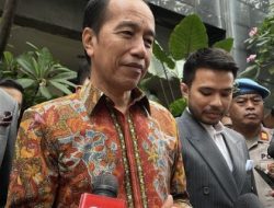 Bantahan Tim Hukum Jokowi Bertentangan dengan Akal Sehat