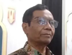 Mahfud Bicara Fenomena Hukum, Netizen Sindir Balik: Ente Pernah jadi Menteri Kenapa Baru Sekarang Koar-koar
