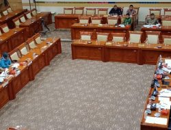 Putusan MK Bikin Komisi III Bingung: Yang Final Mana?