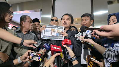 Roy Suryo di Bareskrim: Ijazah Jokowi Hasil Rekayasa!