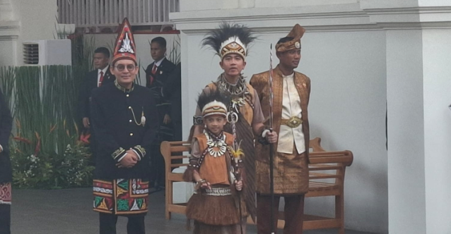 Ada Suatu Keputusan yang Lebih Besar di Balik tak Jadinya Gibran Berkantor di Papua