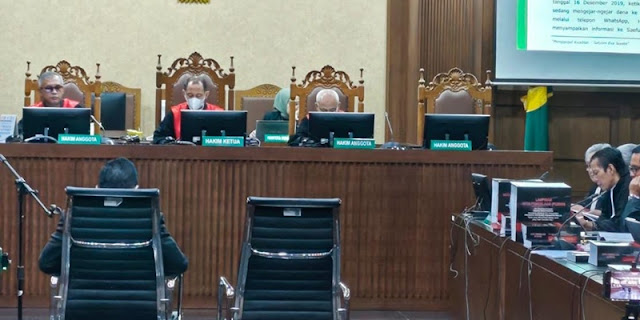 Perintah Hasto Ajukan Uji Materi PKPU Sah Secara Hukum