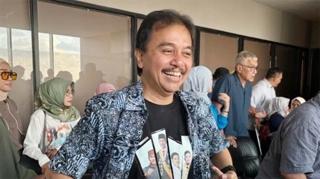 Kasus Ijazah Palsu Jokowi Naik Penyidikan, Roy Suryo Malah Tertawa: Kalau Gentar Sudah Kelihatan