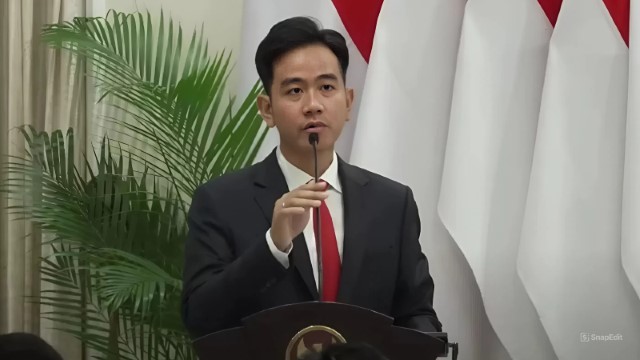 Gibran Ditanya Apapun Jawabnya Mesti Hilirisasi dan AI, Publik Heran: Gini Amat Punya Wapres, Bikin Malu!