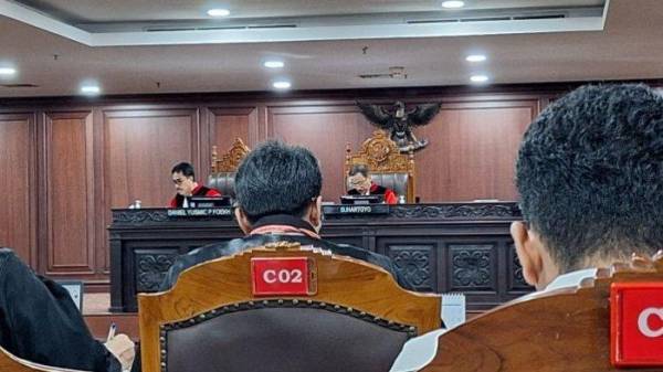 MK Tolak Gugatan Mahasiswa soal Syarat Capres-Cawapres Minimal Harus S1