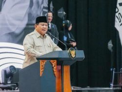 Prabowo Sebut ‘Indonesia Gelap’ Dibiayai Koruptor Tanpa Ada Bukti