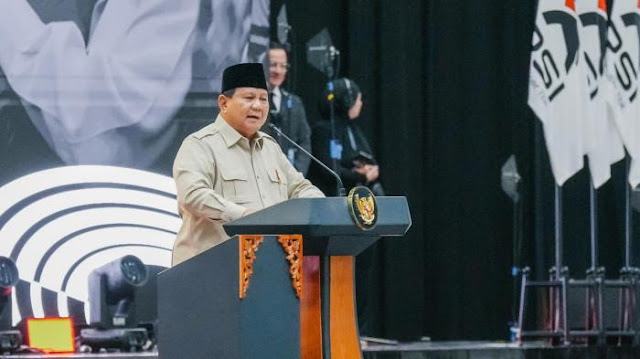 Prabowo Sebut ‘Indonesia Gelap’ Dibiayai Koruptor Tanpa Ada Bukti