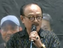 Temui Roy Suryo Cs, Erros Djarot Diingatkan Tak Ikut-ikutan Orang Stres