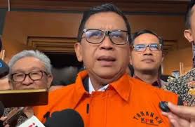 Hasto Tetap Keukeuh Merasa Korban Komunikasi Anak Buah