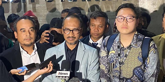 Abraham Samad Geram Pertanyaan Penyidik Banyak di Luar Konteks