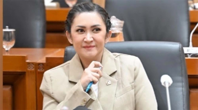 Tutup Kolom Komentar IG Usai Bela Gaji Anggota DPR, Nafa Urbach Disebut Antikritik