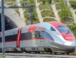 Kereta Cepat Whoosh Bikin Tekor KAI