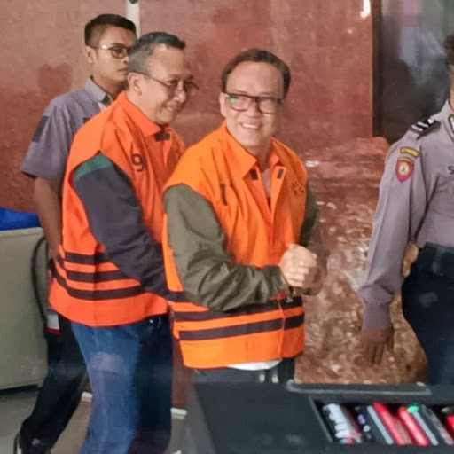 Penampakan Noel Ebenezer Pakai Rompi Oranye Tahanan KPK